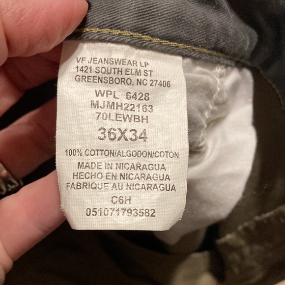 Cargo pants. - Picture 4 of 4